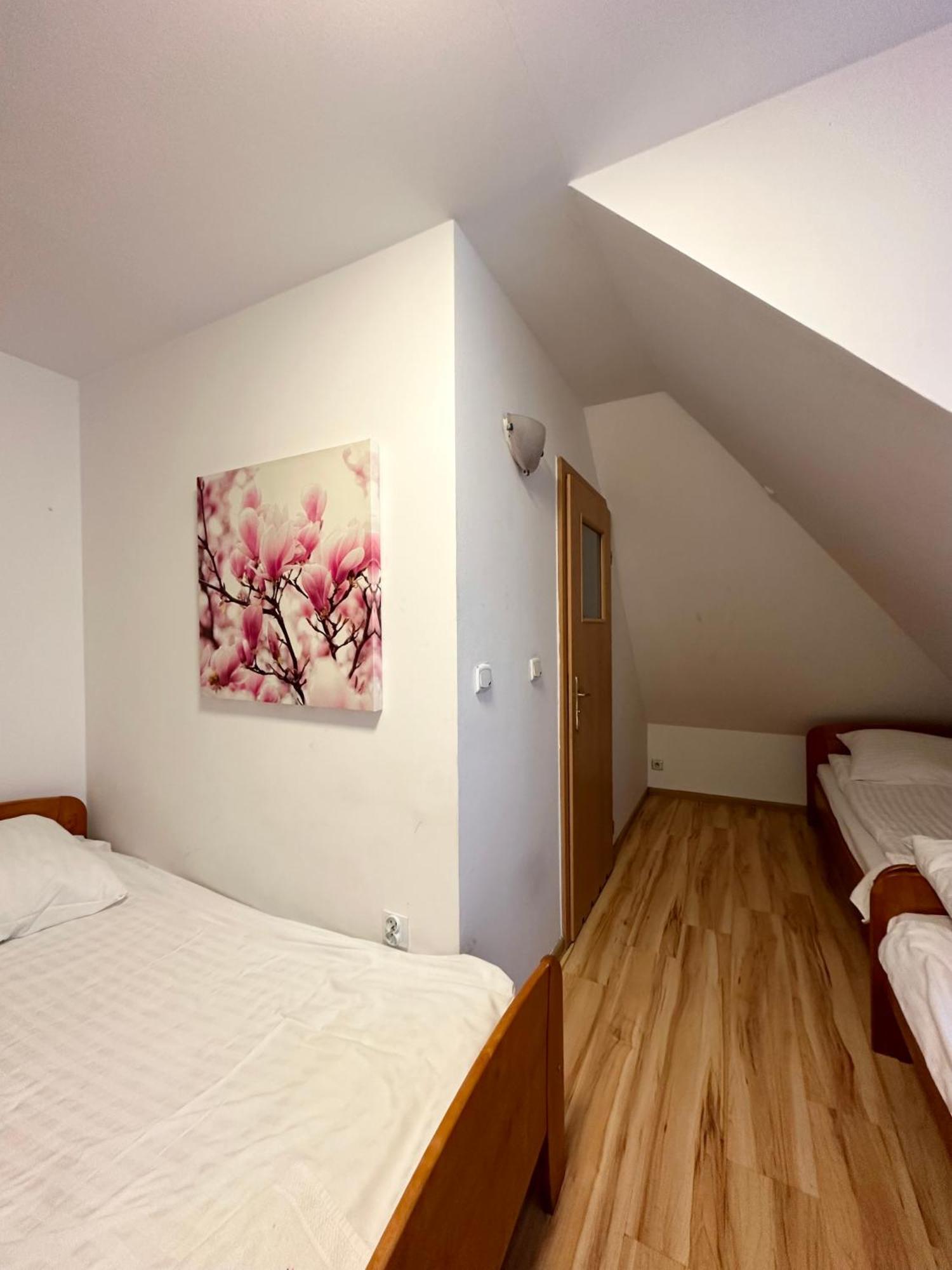 Motel Za Miedza Bralin Extérieur photo