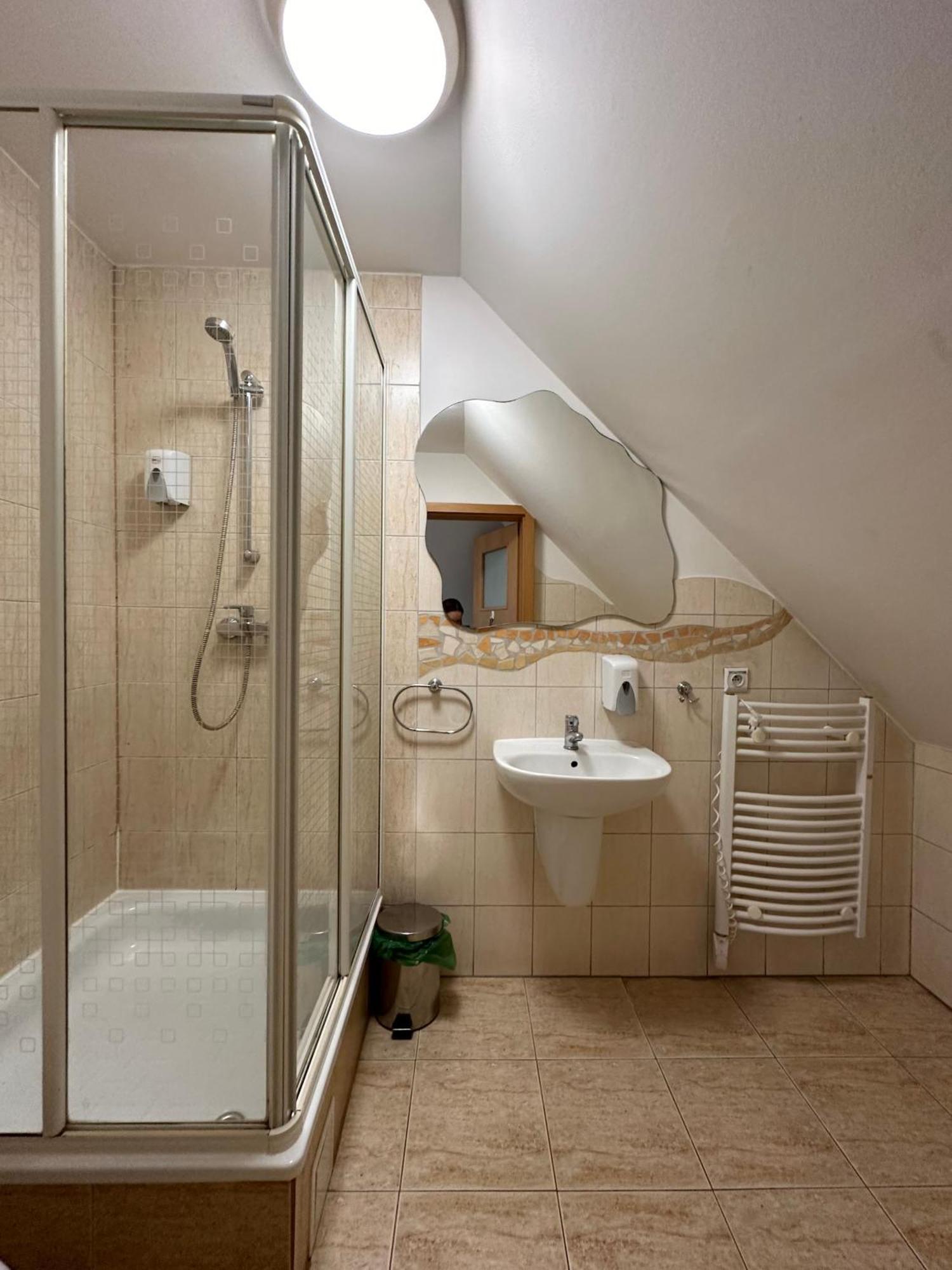 Motel Za Miedza Bralin Extérieur photo