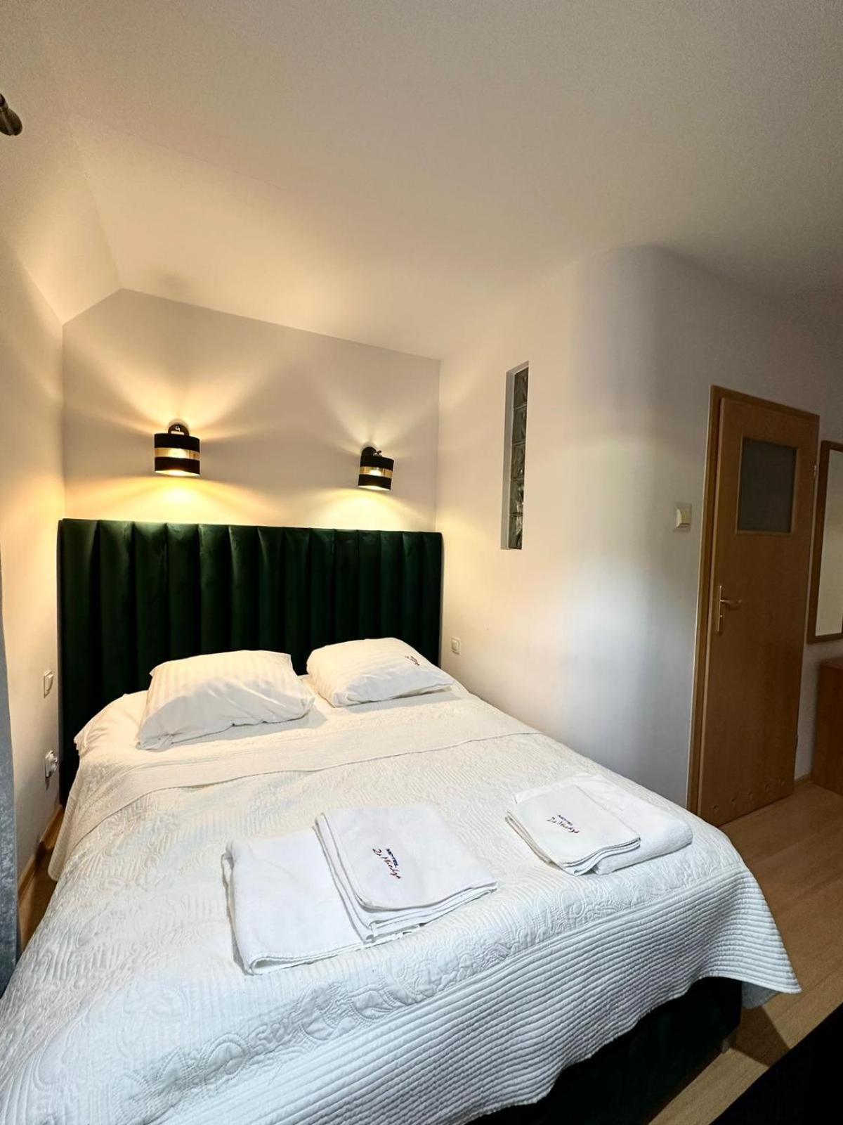 Motel Za Miedza Bralin Extérieur photo