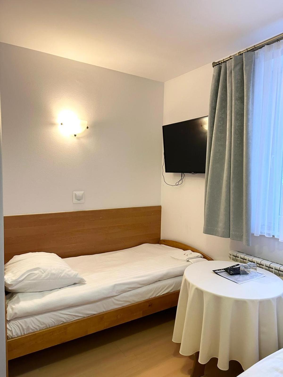 Motel Za Miedza Bralin Extérieur photo
