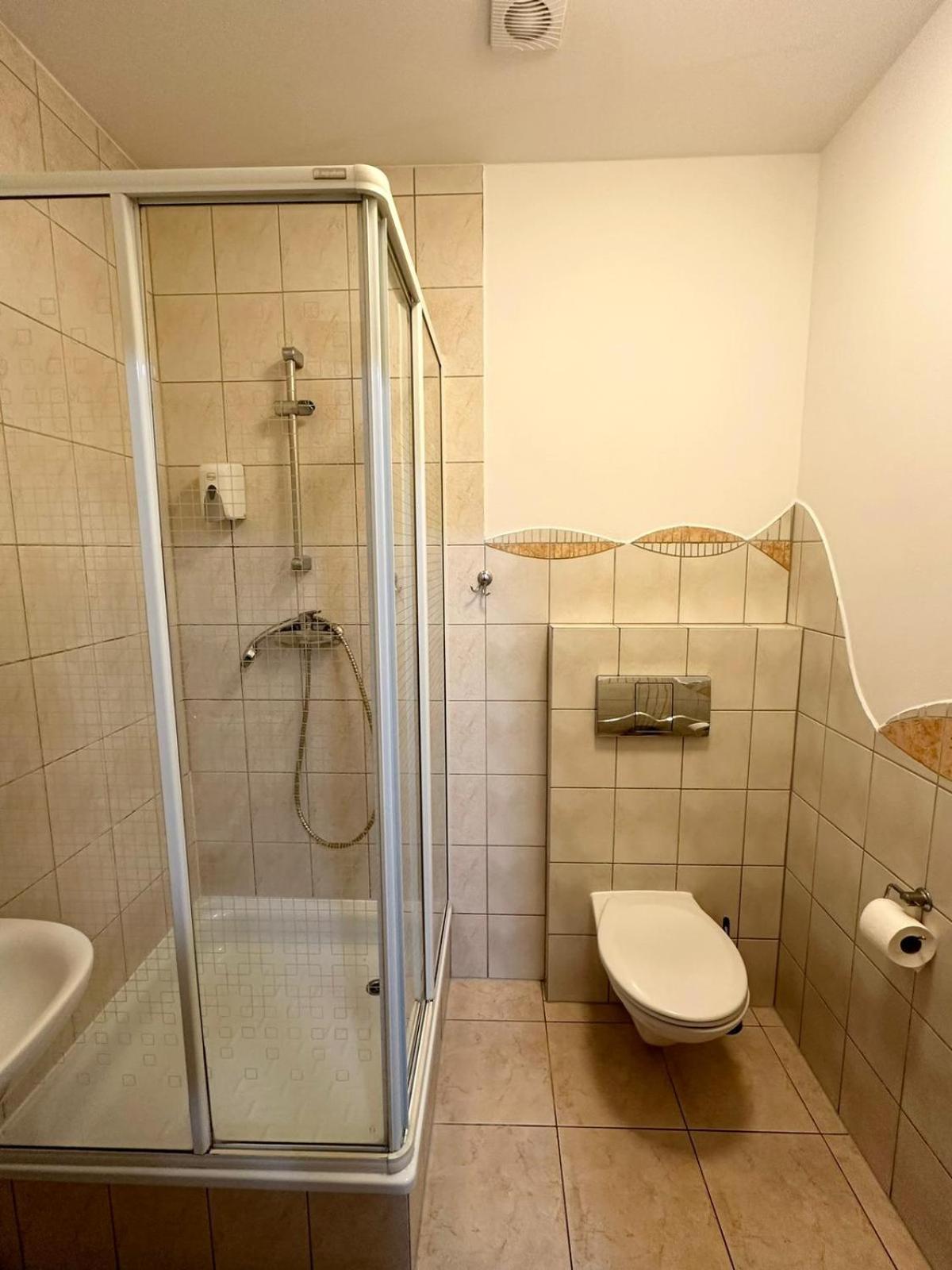 Motel Za Miedza Bralin Extérieur photo