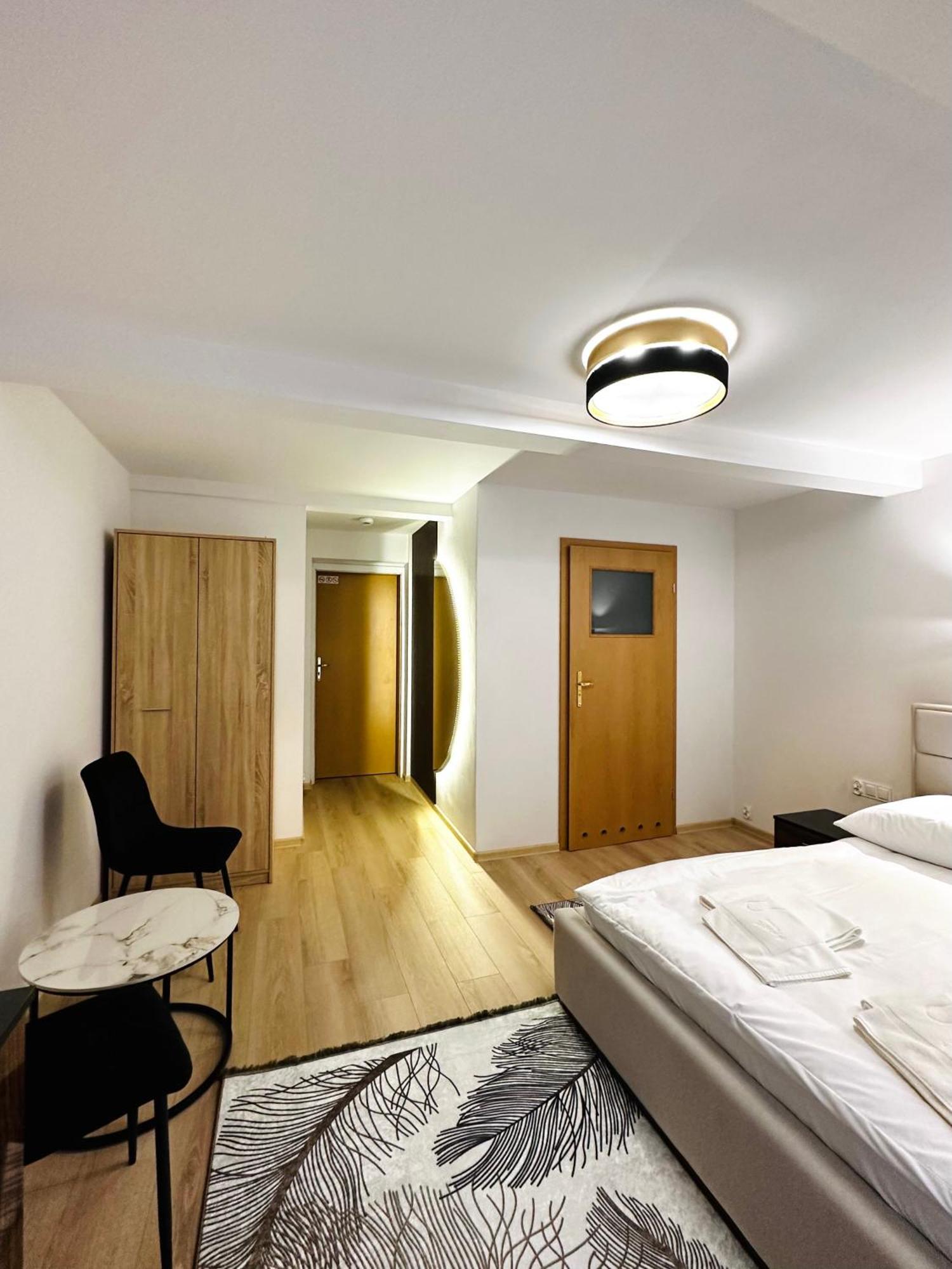 Motel Za Miedza Bralin Extérieur photo